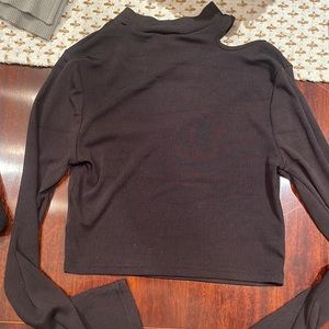 Long sleeve black top with cut out